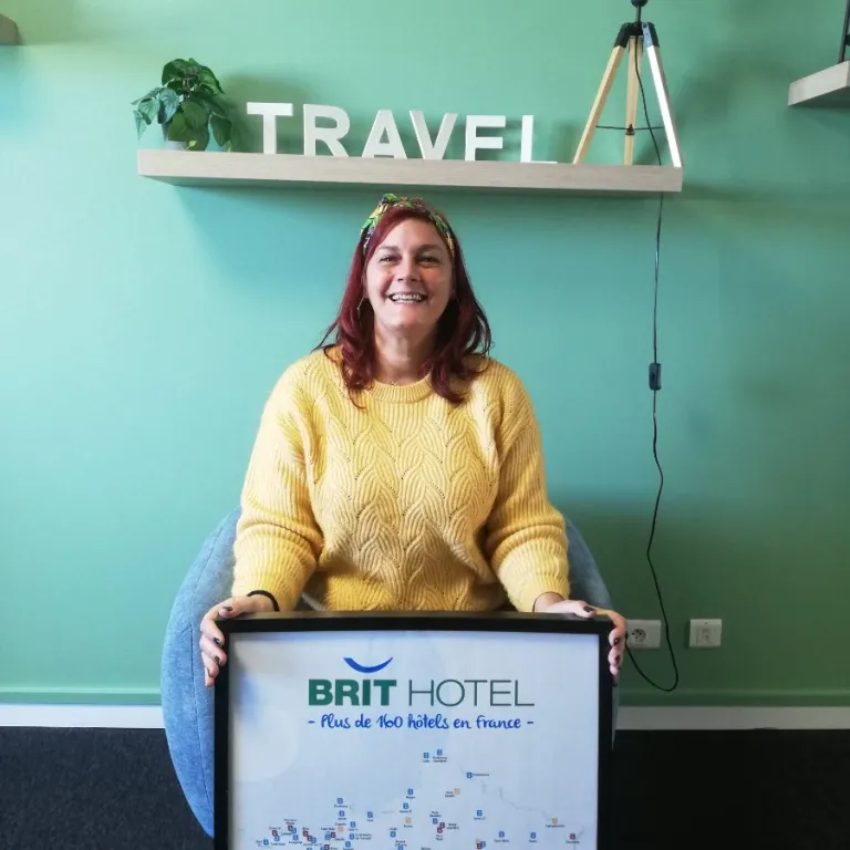 Interview de Tiphaine Boucher de Brit Hotel : Développer un réseau hôtelier performant : la stratégie de croissance de Brit Hotel